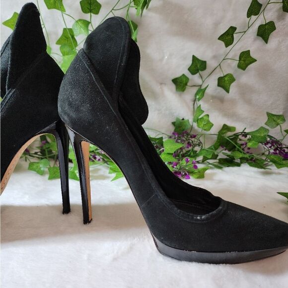 Alice & Olivia Suede Heels - Picture 11 of 14